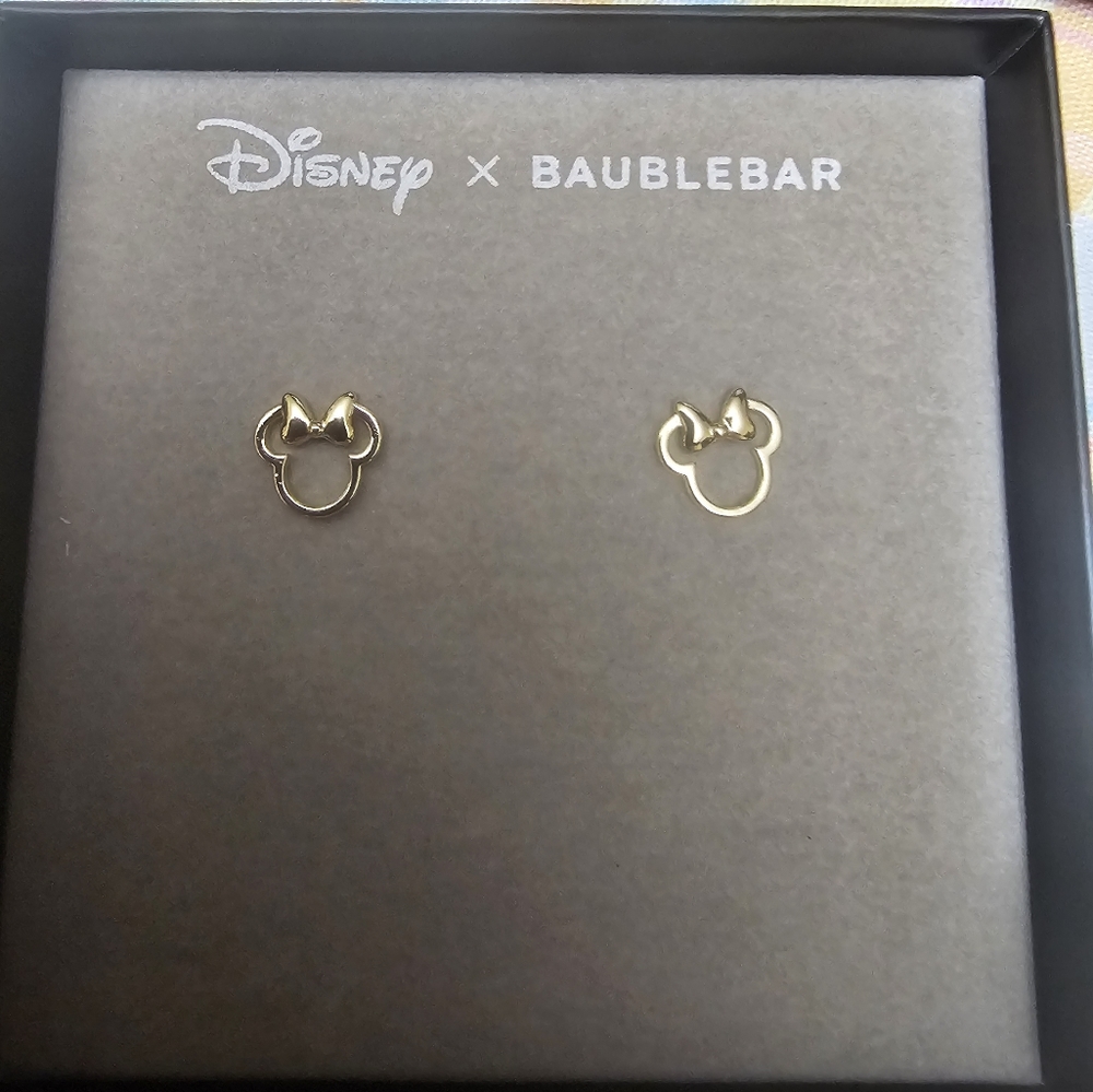NIB Baublebar Minnie earrings.